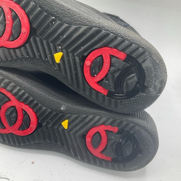 “OLANG” WITH INTEGRATED ICE GRIPS  Black Winter Ankle Boot. - Picture 13 of 15